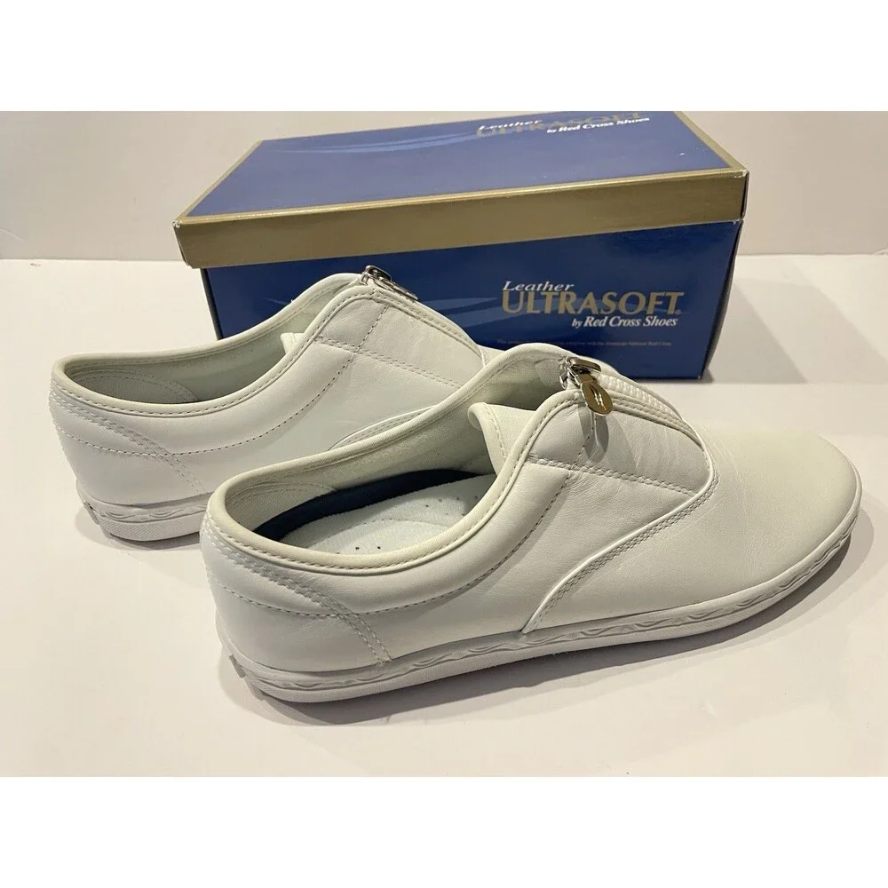 Ultrasoft Women’s Zip Up Sneaker By Red Cross Shoes 10W Leather Nursing